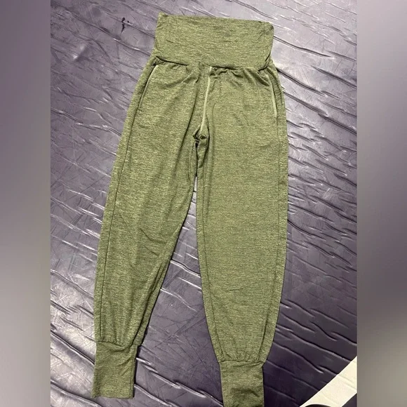 Aerie high waisted jogger pants in olive green‎ size S/TP - Picture 8 of 10